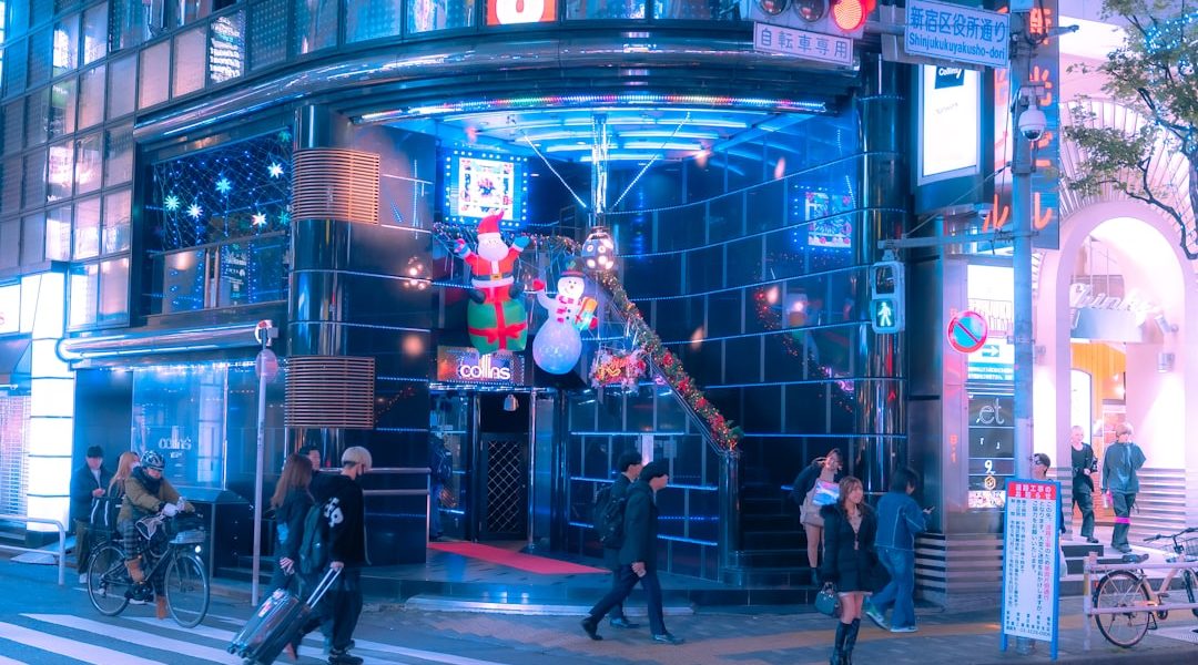 Photo cyberpunk commercial spaces