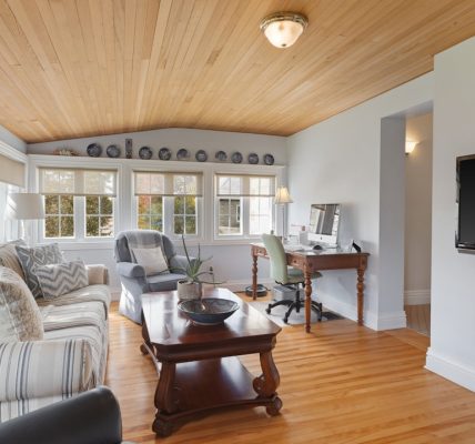 Photo real estate market