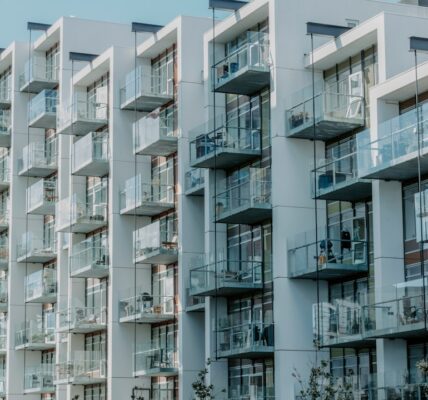 Photo sales strategy for apartments in 2027